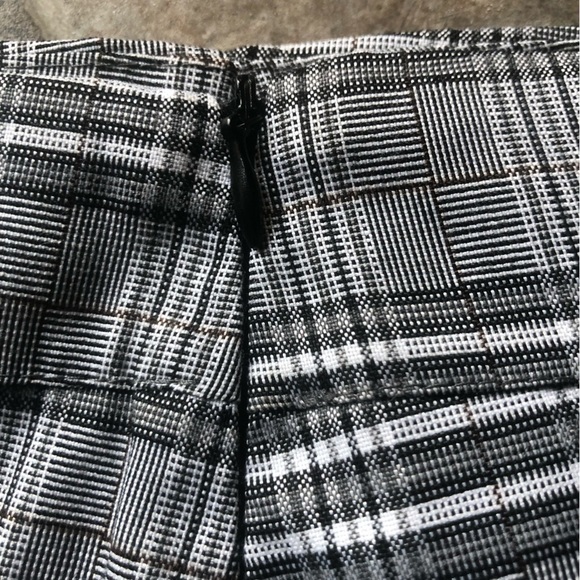 🇪🇸 Spain thrift! Unbranded Made in Italy checkered plaid skirt - Picture 4 of 4